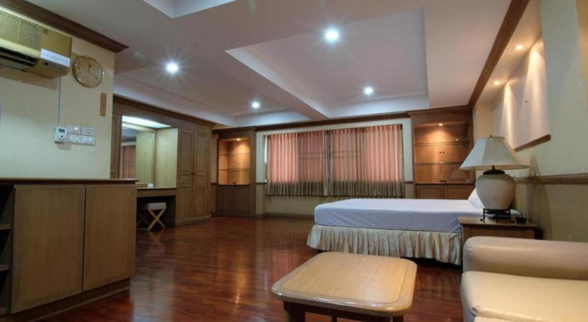 Alameda Suites Hotel Bangkok Buitenkant foto